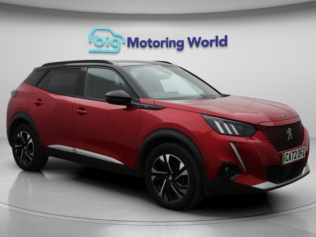 2021 Peugeot 2008 SUV E GT
