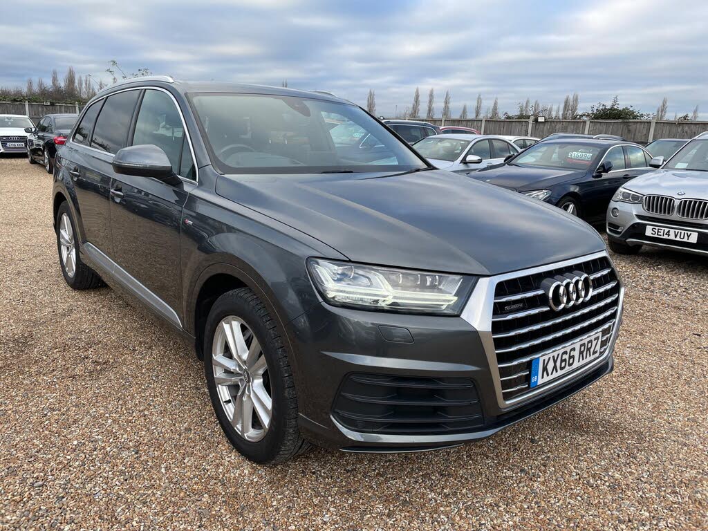 2016 Audi Q7 3.0TDI quattro S Line (272ps)