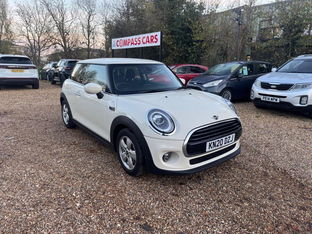 2020 MINI Mini 1.5 Cooper Classic (Nav) Hatchback 3d