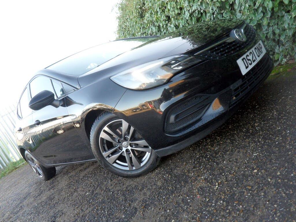 2020 Vauxhall Astra 1.5 Turbo D Business Edition Nav (105ps) Hatchback