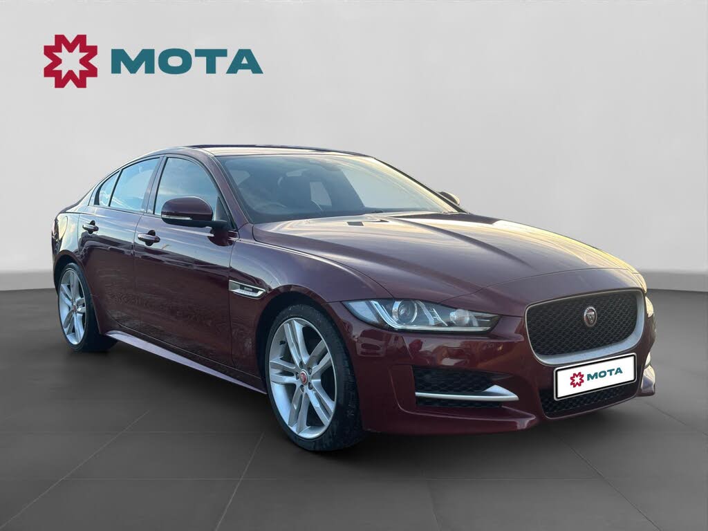 2016 Jaguar XE 2.0d R-Sport (180ps) Auto