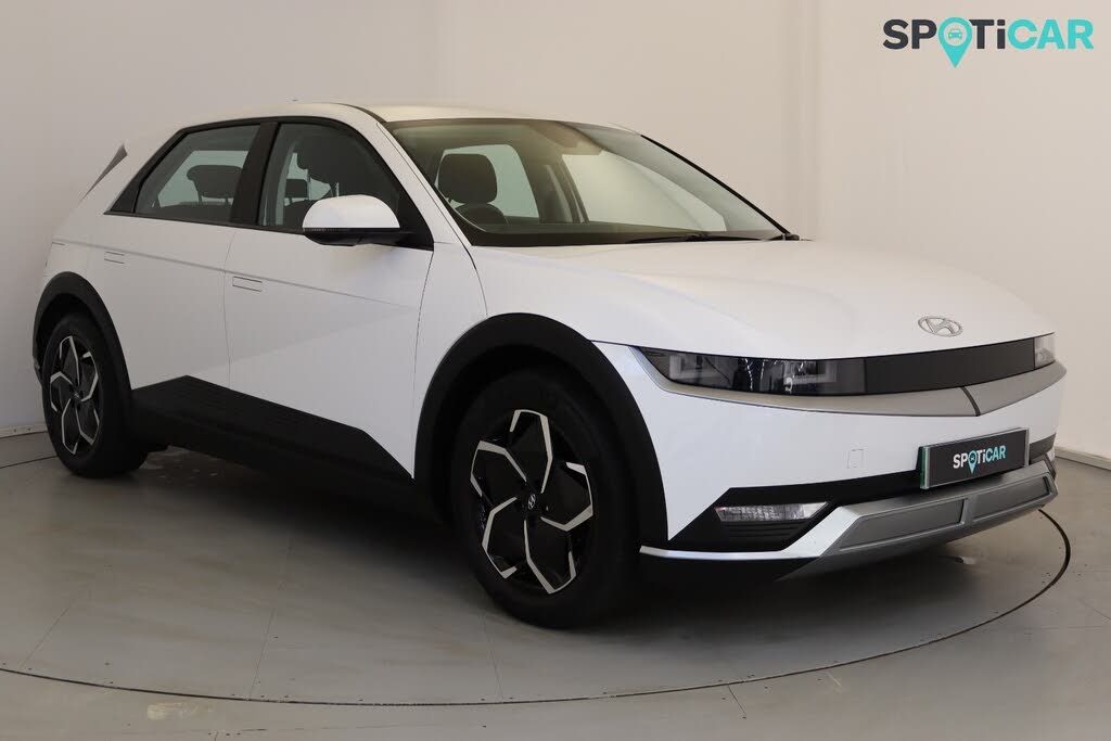 2022 Hyundai IONIQ 5 E SE Connect