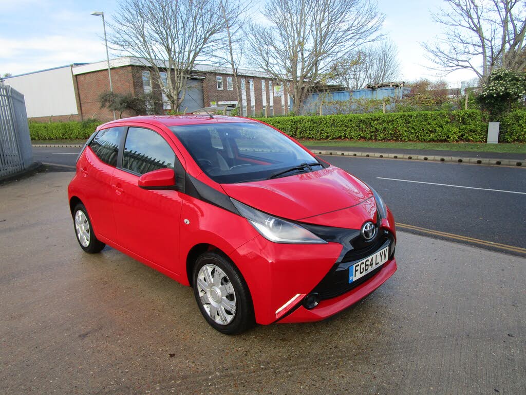 2014 Toyota AYGO 1.0 VVT-i x-play 5d