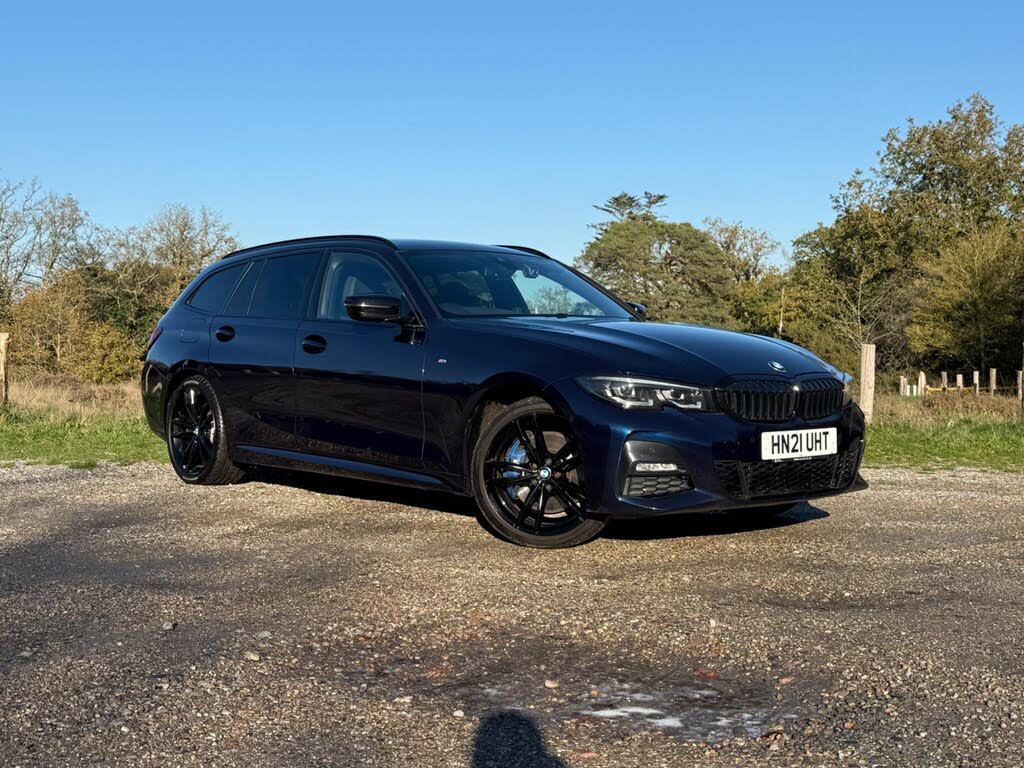 2021 BMW 3 Series 2.0 330e M Sport Pro Edition Touring 5d