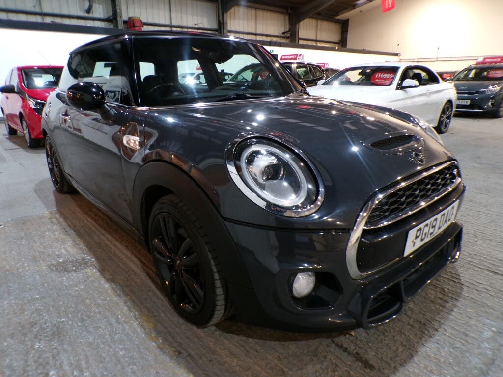 2019 MINI Mini 2.0 Cooper S Sport (189bhp) Hatchback 3d Auto