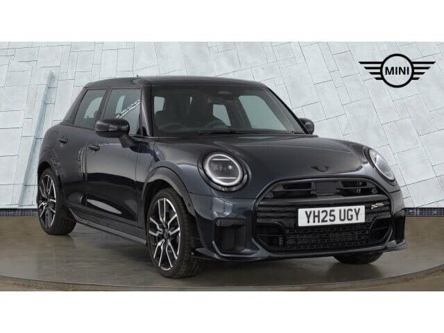 2025 MINI Mini 1.5 Cooper C Sport 5d
