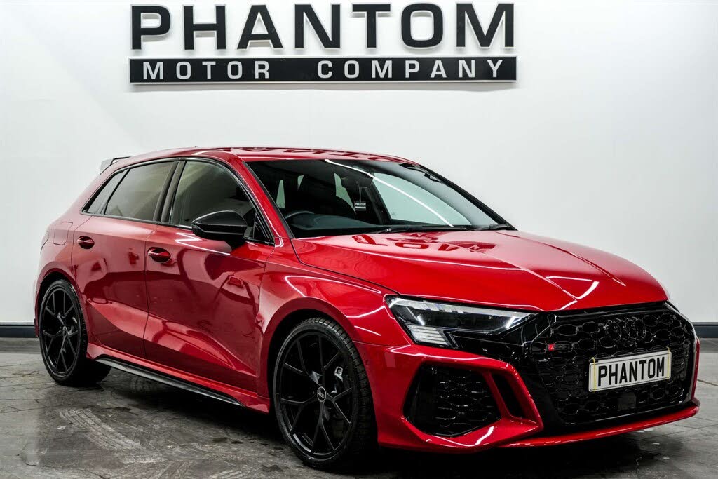2022 Audi RS3 2.5 TFSI Carbon Black Sportback 5d