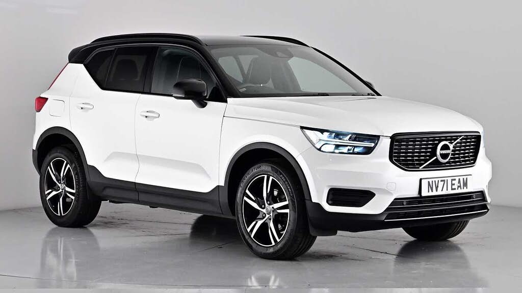 2021 Volvo XC40 1.5 T3 R-Design (161bhp)