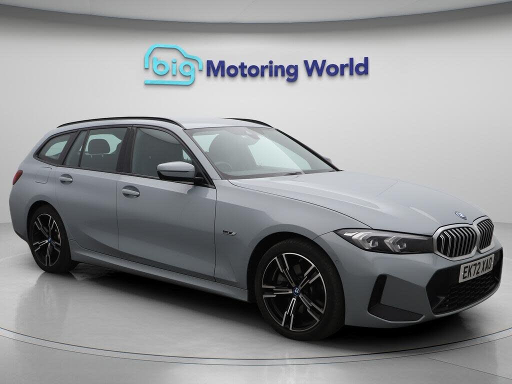 2022 BMW 3 Series 2.0 330e M Sport Touring 5d
