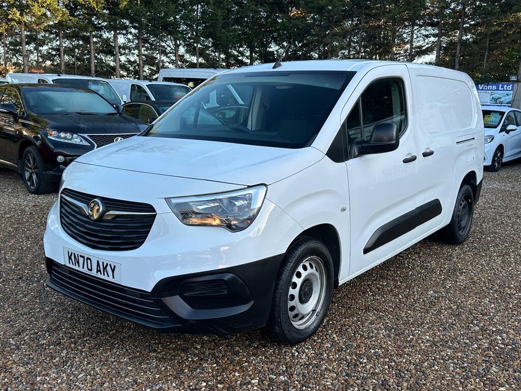 2020 Vauxhall Combo 1.5CDTi Edition 2300 (100PS)(EU6d-T) L2H1 Panel