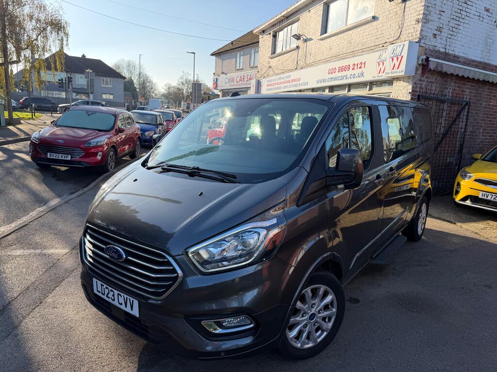 2023 Ford Tourneo Custom