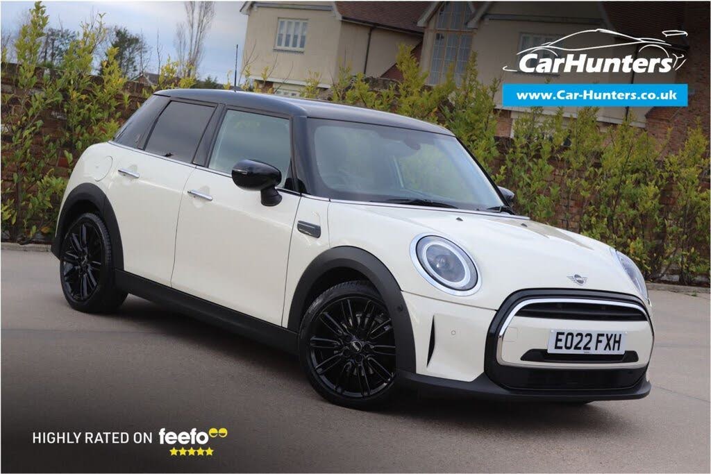 2022 MINI Mini 1.5 Cooper Exclusive Hatchback 5d Auto