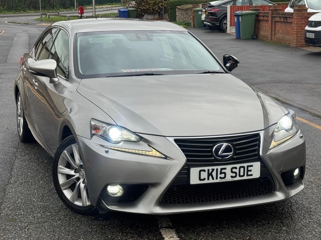2015 Lexus IS 300h 2.5 Executive Edition