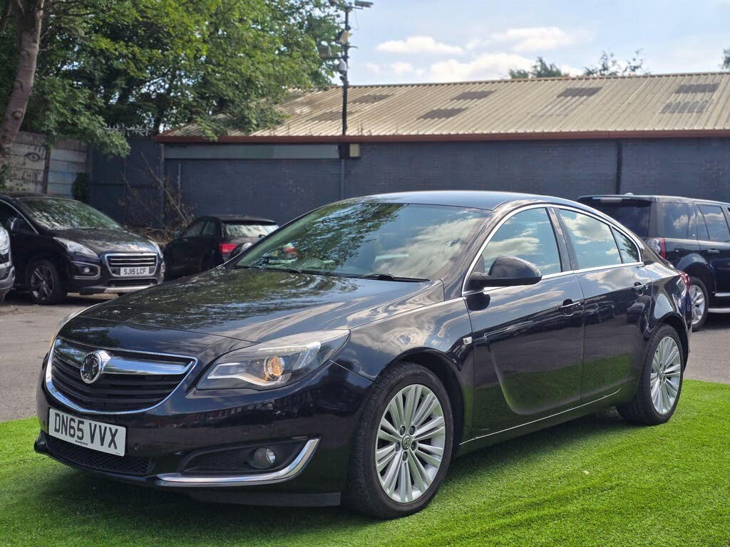 2015 Vauxhall Insignia 2.0CDTi Tech Line (140ps) ecoFLEX (s/s) Hatchback 5d
