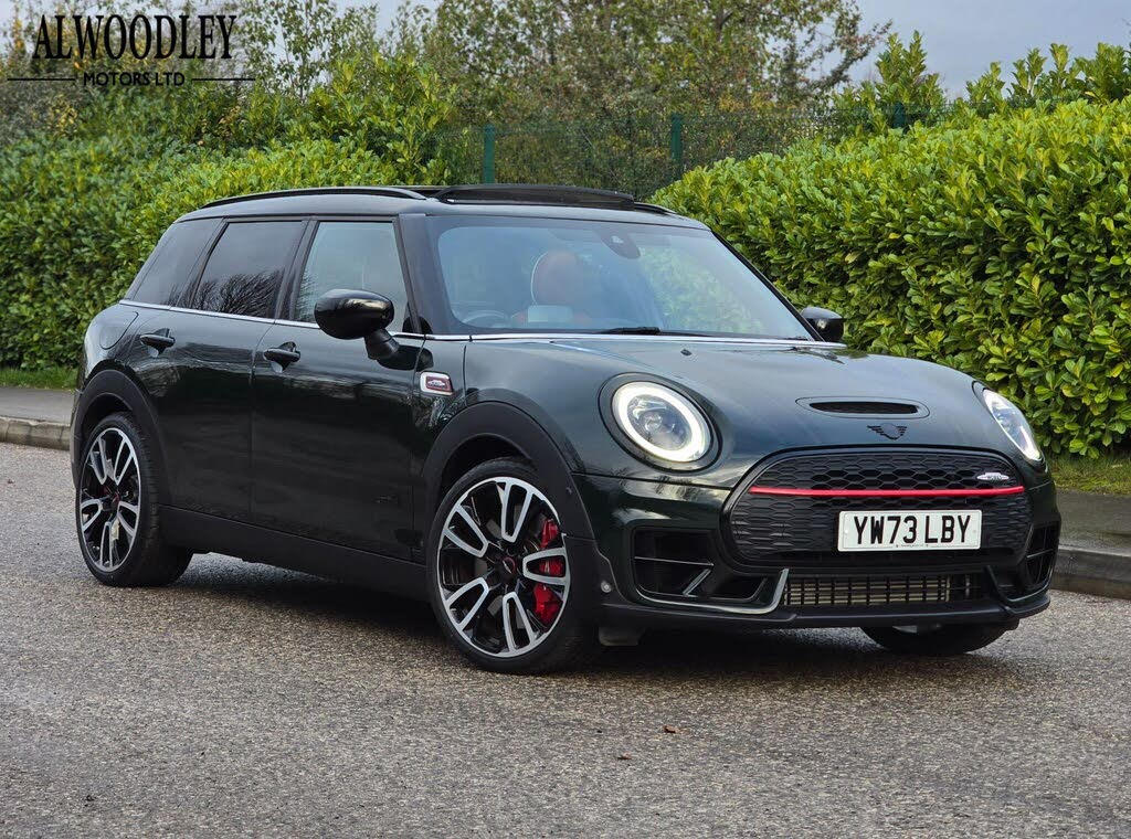 2023 MINI Mini Clubman 2.0 John Cooper Works (Premium Plus)