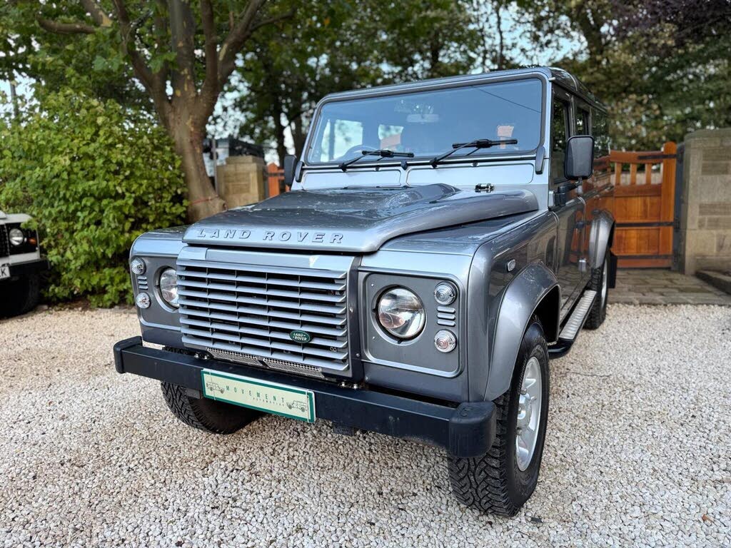 2012 Land Rover 110 Defender 2.2TD XS Utility Station Wagon 5 drs