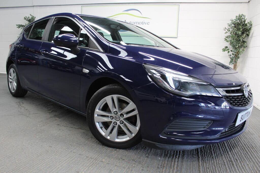2017 Vauxhall Astra 1.6CDTi Tech Line (110ps) ecoFLEX (s/s) Hatchback