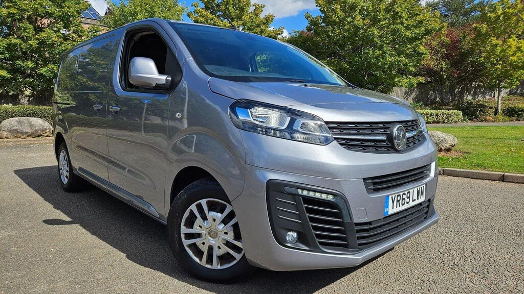 2019 Vauxhall Vivaro 2.0TD 3100 L1H1 Sportive (120PS)(Eu6dT) Panel