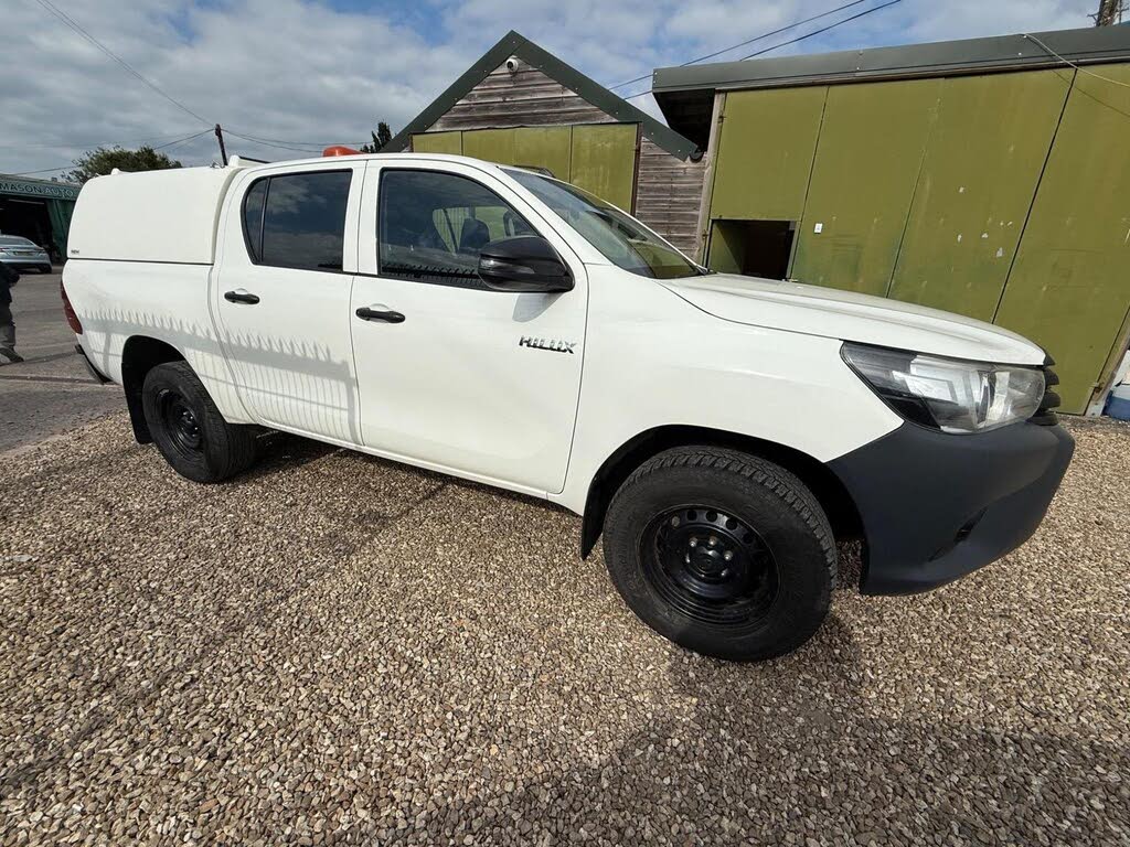 2020 Toyota Hi-Lux 2.4D-4D Active (150hp)(Eu6dT-E) 3.5t Double Pick-Up