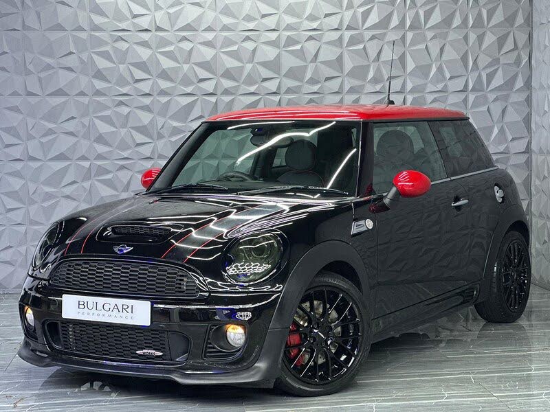 2011 MINI Mini 1.6 John Cooper Works Hatchback 3d
