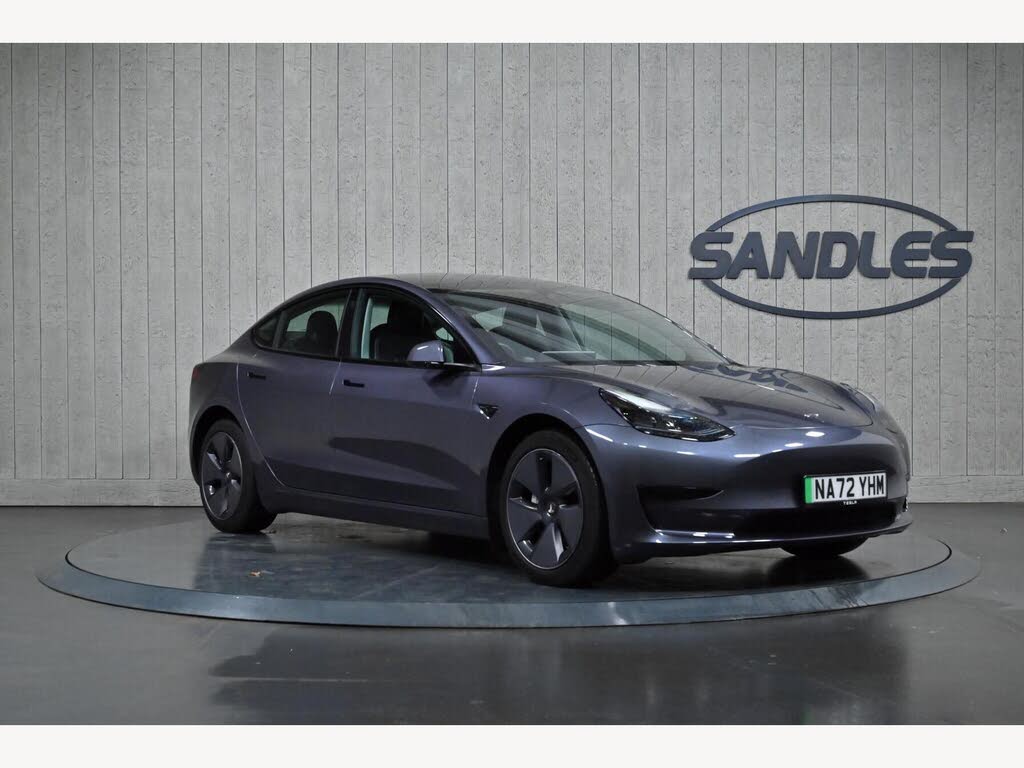2022 Tesla Model 3 E RWD