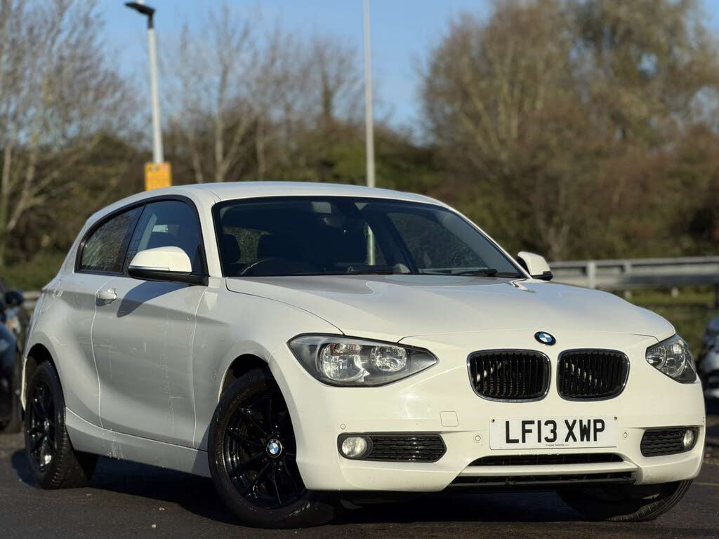 2013 BMW 1 Series 2.0TD 118d SE (143bhp) Sports Hatch 3d
