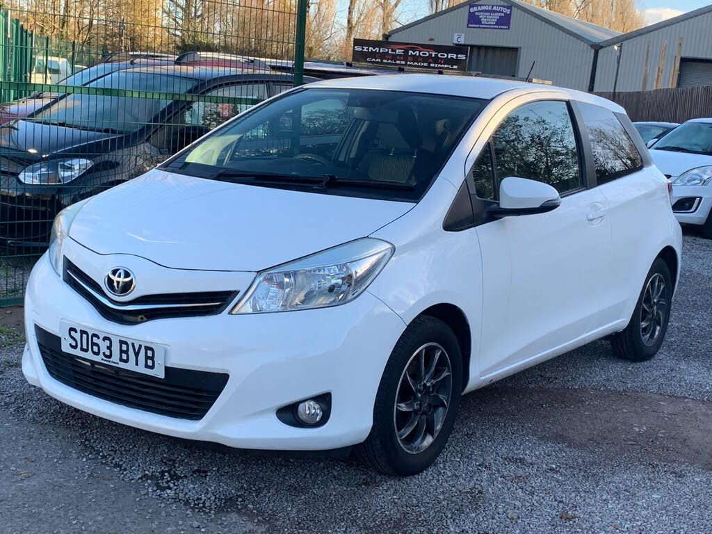 2013 Toyota Yaris 1.0 Edition 3d