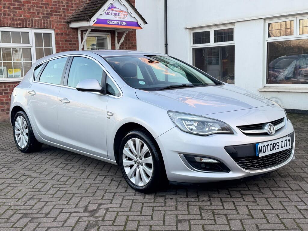 2013 Vauxhall Astra 1.6 Elite VVT (115ps) Hatchback