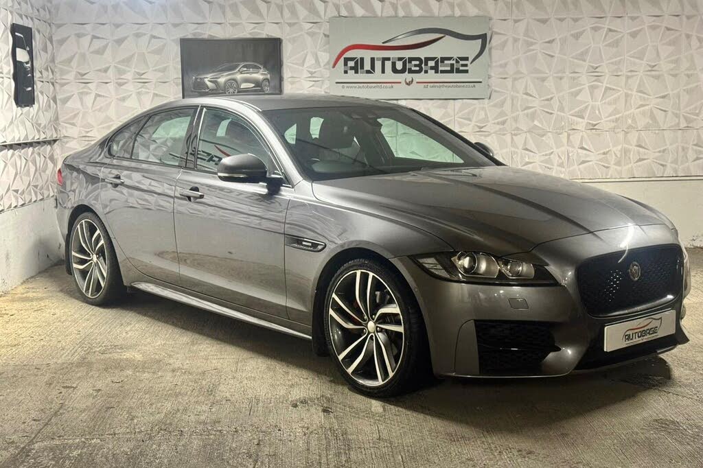 2016 Jaguar XF 2.0TD R-Sport (180ps) Auto