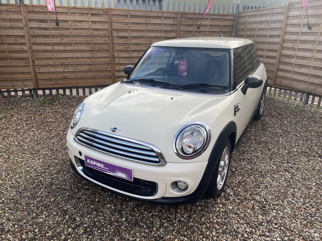 2013 MINI Mini 1.6TD One D (90bhp) (Sport Chili)