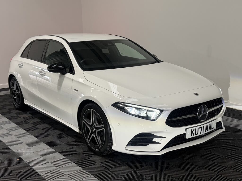 2021 Mercedes-Benz A-Class 1.3 A180 AMG Line Premium Edition Hatchback 5d 7G-DCT