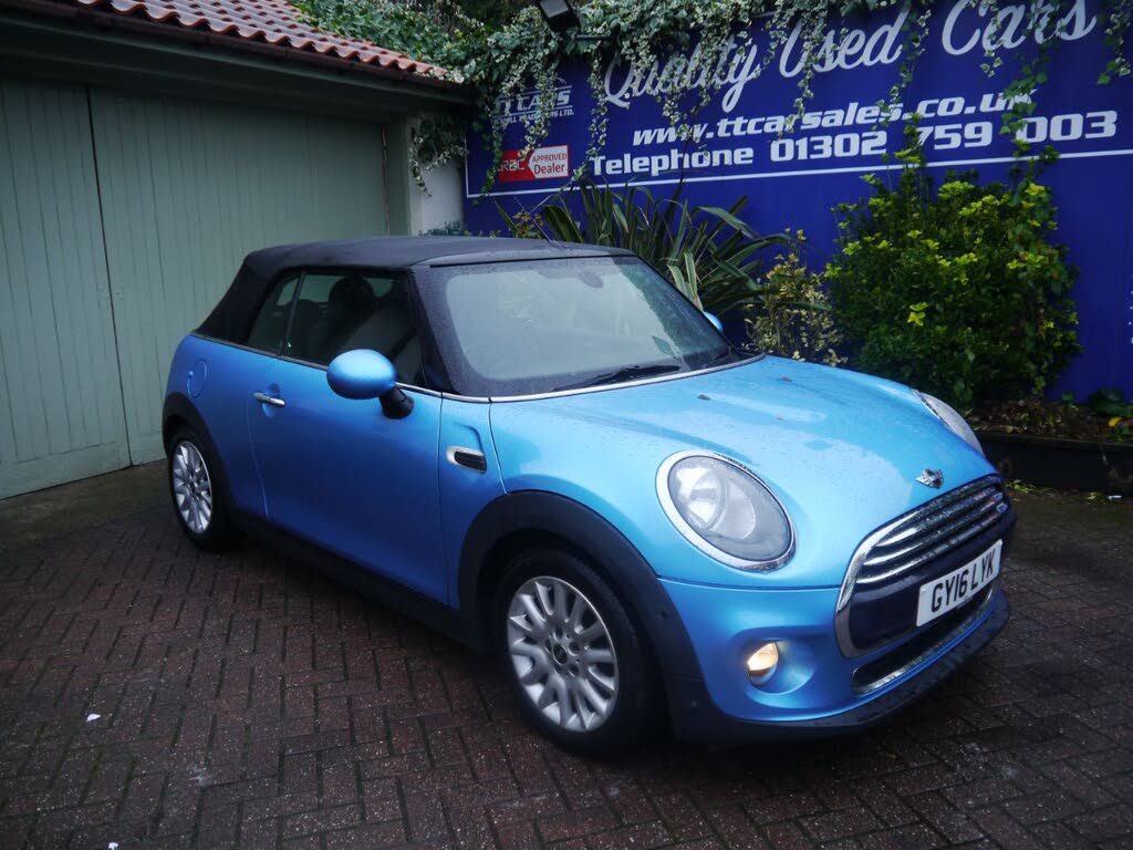 2016 MINI Mini 1.5 Cooper (s/s) Convertible 2d Auto