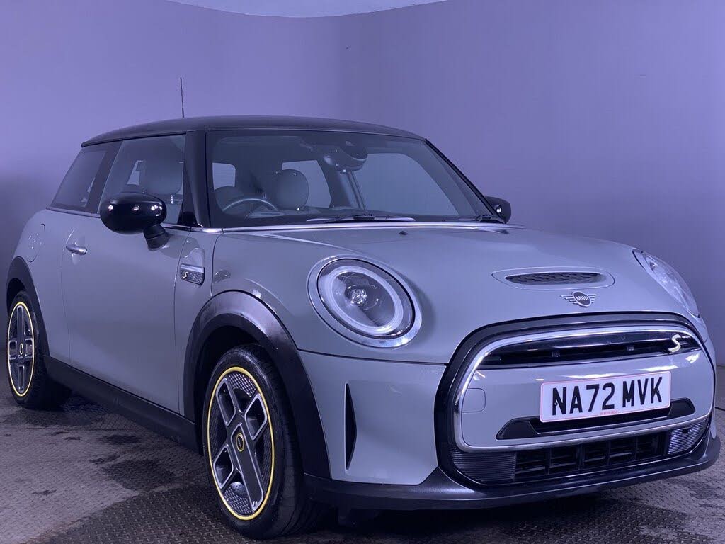2022 MINI Mini E Cooper S 2)
