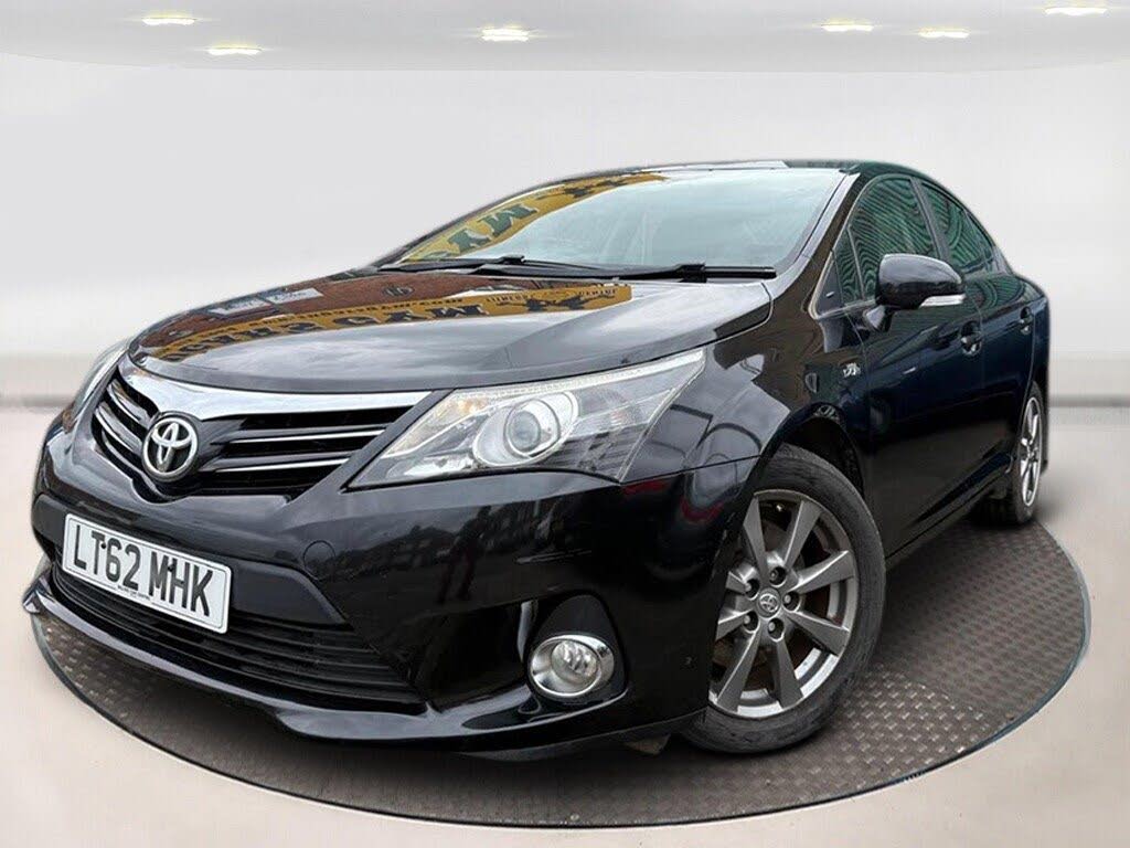 2012 Toyota Avensis 2.2TD T4 2.2D-CAT Saloon 4d auto