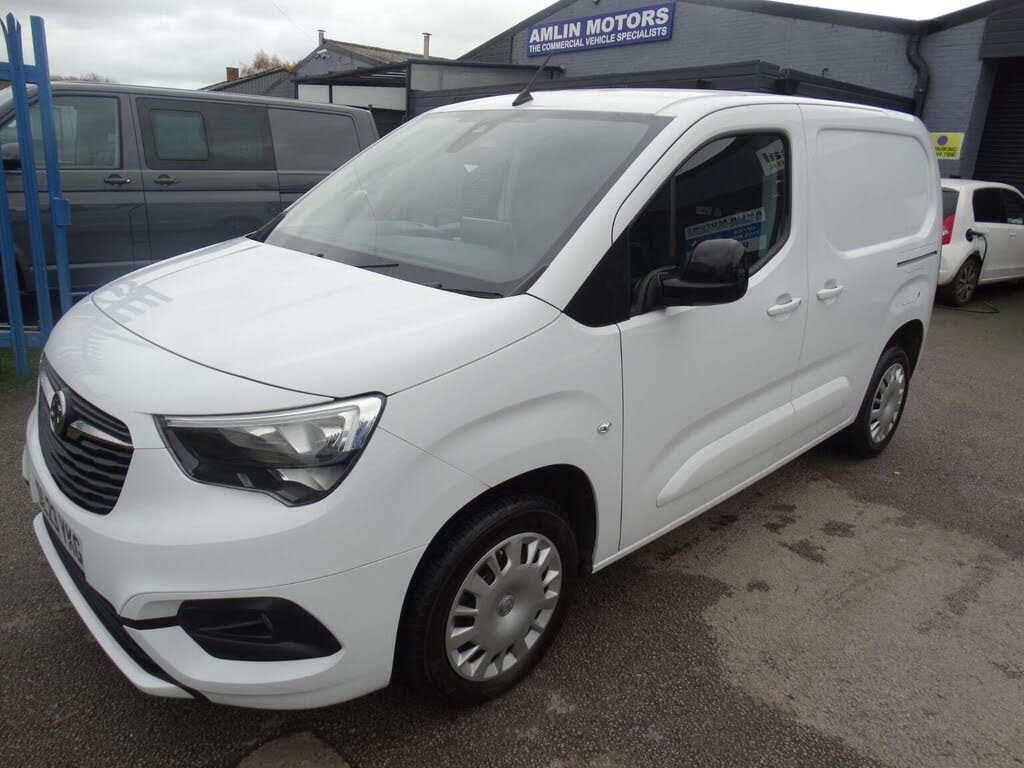 2023 Vauxhall Combo 1.5CDTi Pro 2300 (100PS)(Eu6d) Pro L1H1
