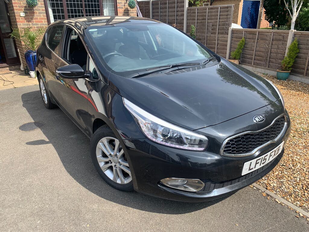 2015 Kia ceed 1.6CRDi 2 Hatchback Auto