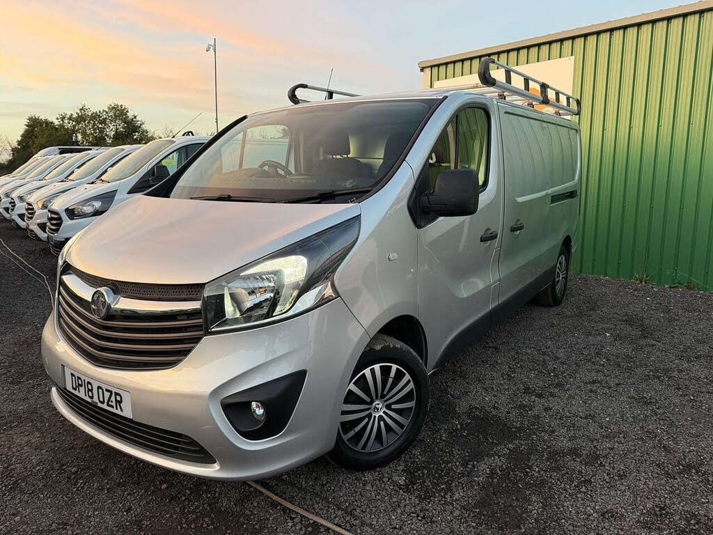 2018 Vauxhall Vivaro 1.6CDTi Sportive 2900 L2H1 (120PS)(EU6) Panel