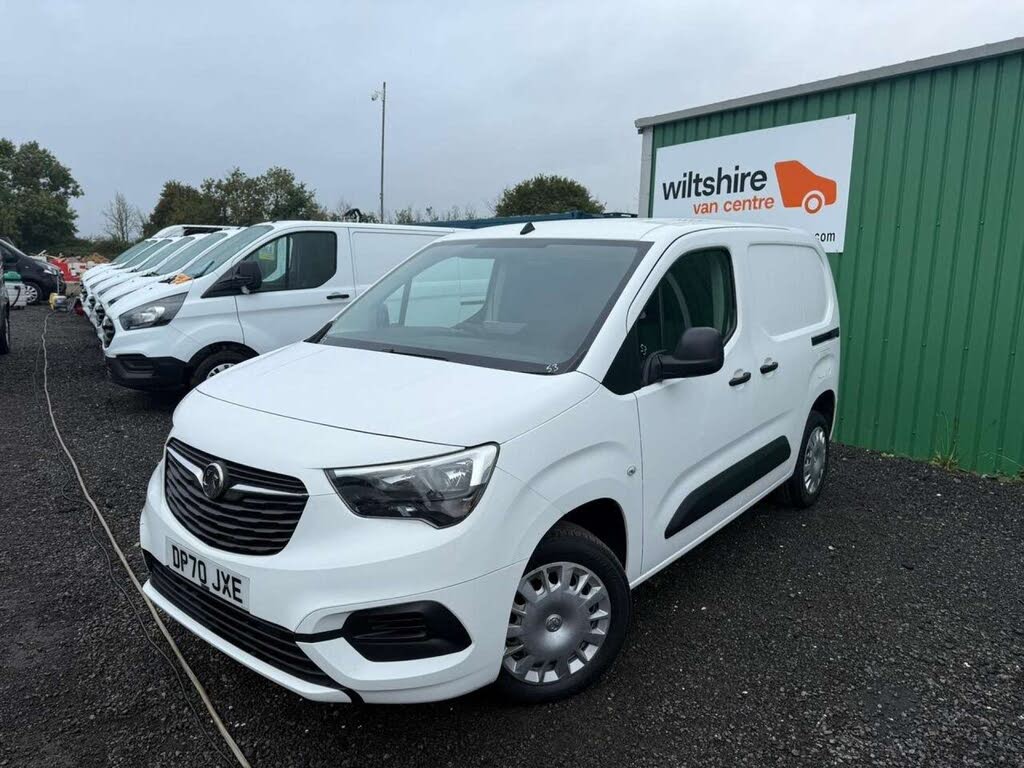 2020 Vauxhall Combo 1.5CDTi Sportive 2300 (100PS)(EU6dT) L1H1 Panel