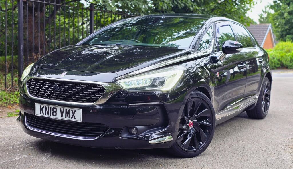 2018 DS DS 5 2.0BlueHDi Performance Line (180ps) EAT6