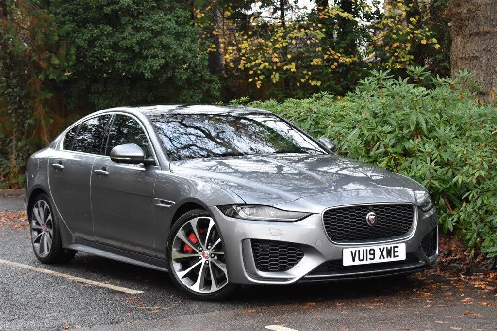 2019 Jaguar XE 2.0i R-Dynamic HSE (250ps)