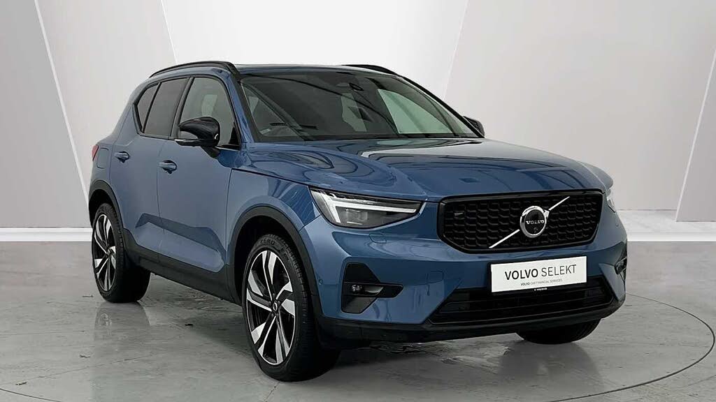 2024 Volvo XC40 2.0 B4 Ultra (Bright