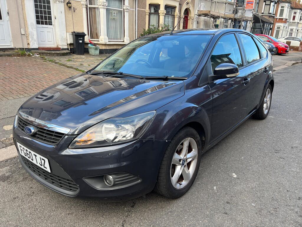 2010 Ford Focus 1.6 Zetec Hatchback 5d
