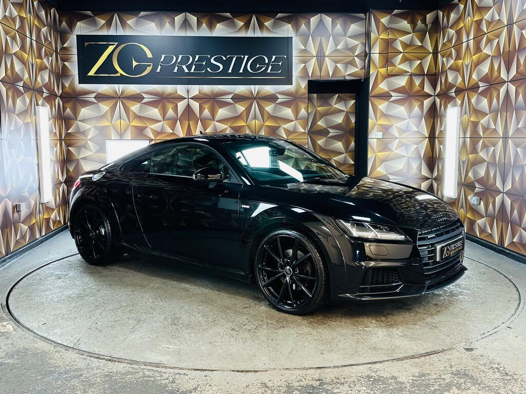 2017 Audi TT Coupe 2.0 TFSI quattro Black Edition