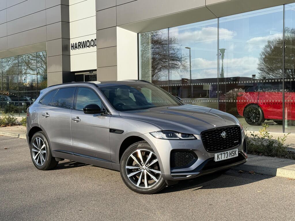 2023 Jaguar F-PACE 2.0 D200 R-Dynamic SE Black