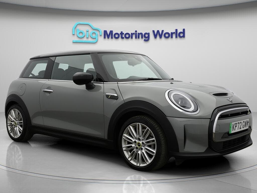 2022 MINI Mini E Cooper S 2)
