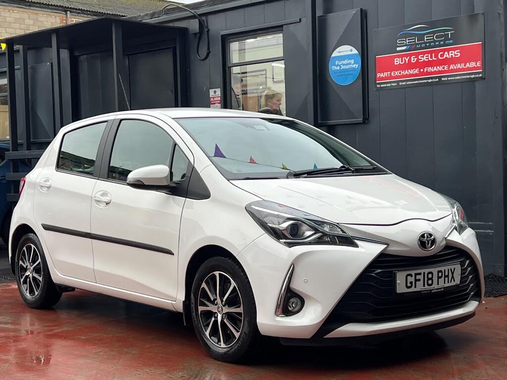 2018 Toyota Yaris 1.5 VVT-i Icon Tech (111bhp) 1496cc CVT