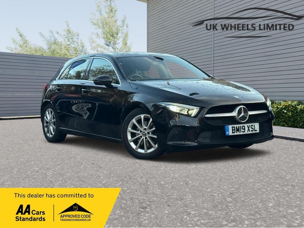 2019 Mercedes-Benz A-Class 1.3 A200 Sport (Executive) Hatchback 5d 7G-DCT