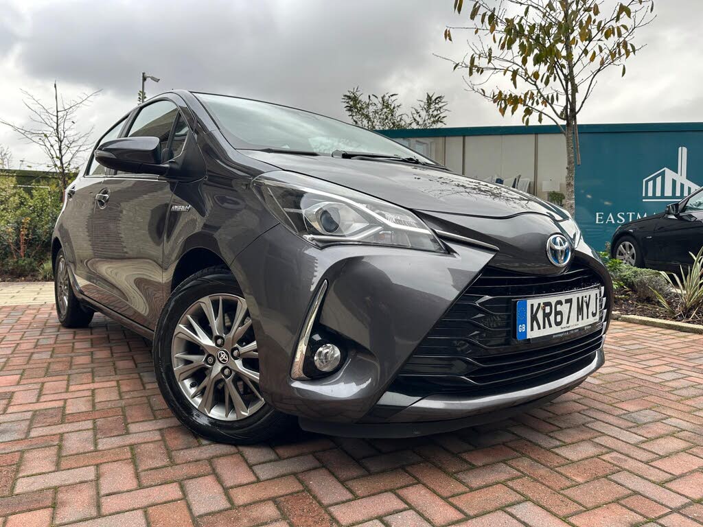 2017 Toyota Yaris 1.5 VVT-i Icon Navi Hybrid