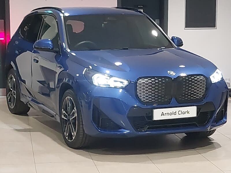 2025 BMW iX1 E eDrive20 M Sport