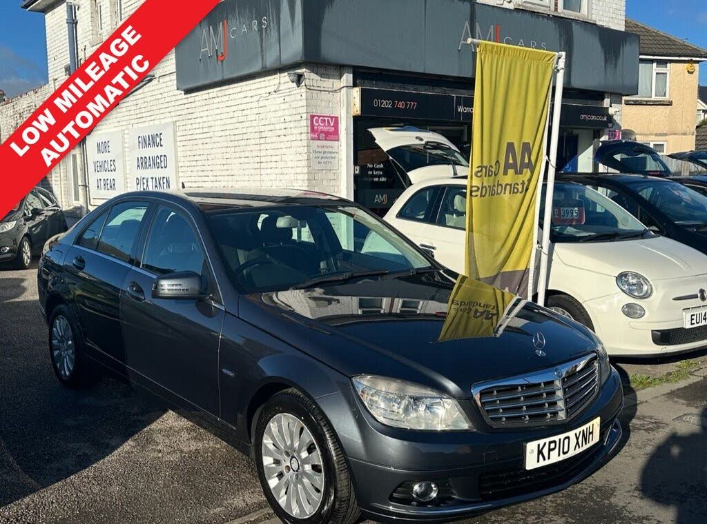 2010 Mercedes-Benz C-Class 1.8 C180 CGI Elegance (156bhp) BlueEFFICIENCY Saloon 4d Auto